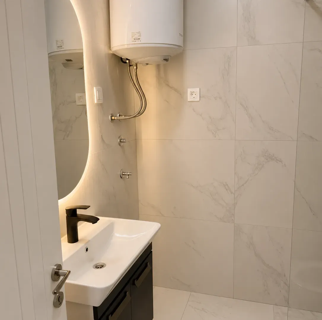 Rent, office space, 41m², Kod Capital Plaze, Podgorica