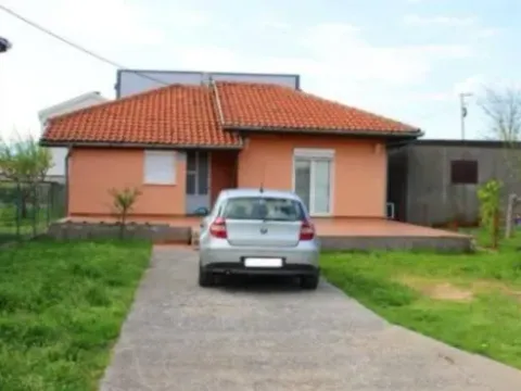 Prodaja, kuća, 77m², Zlatica, Podgorica - image 5