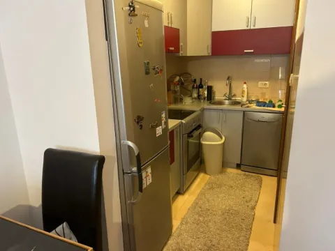 Prodaja, stan, 55m², Stari Aerodrom, Podgorica - image 8