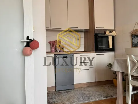 Prodaja, jednosoban stan, 39m², Stari Aerodrom, Podgorica - image 2