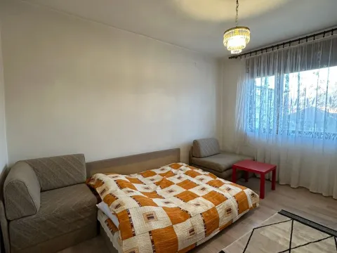 Izdavanje, dvosoban stan, 80m², Masline, Podgorica - image 6