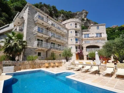 Sale, house, 1300m², Perazića do, Budva - image 12