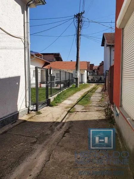 Prodaja, dvosoban stan, 89m², Levač, Jagodina