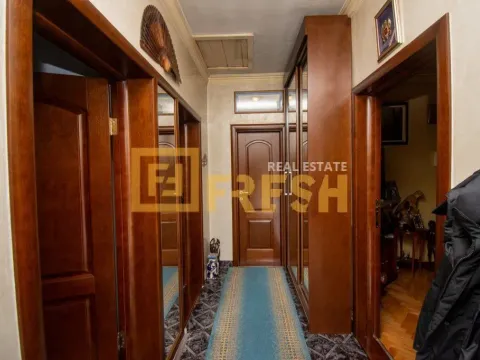 Prodaja, kuća, 150m², Stara Varoš, Podgorica - image 22