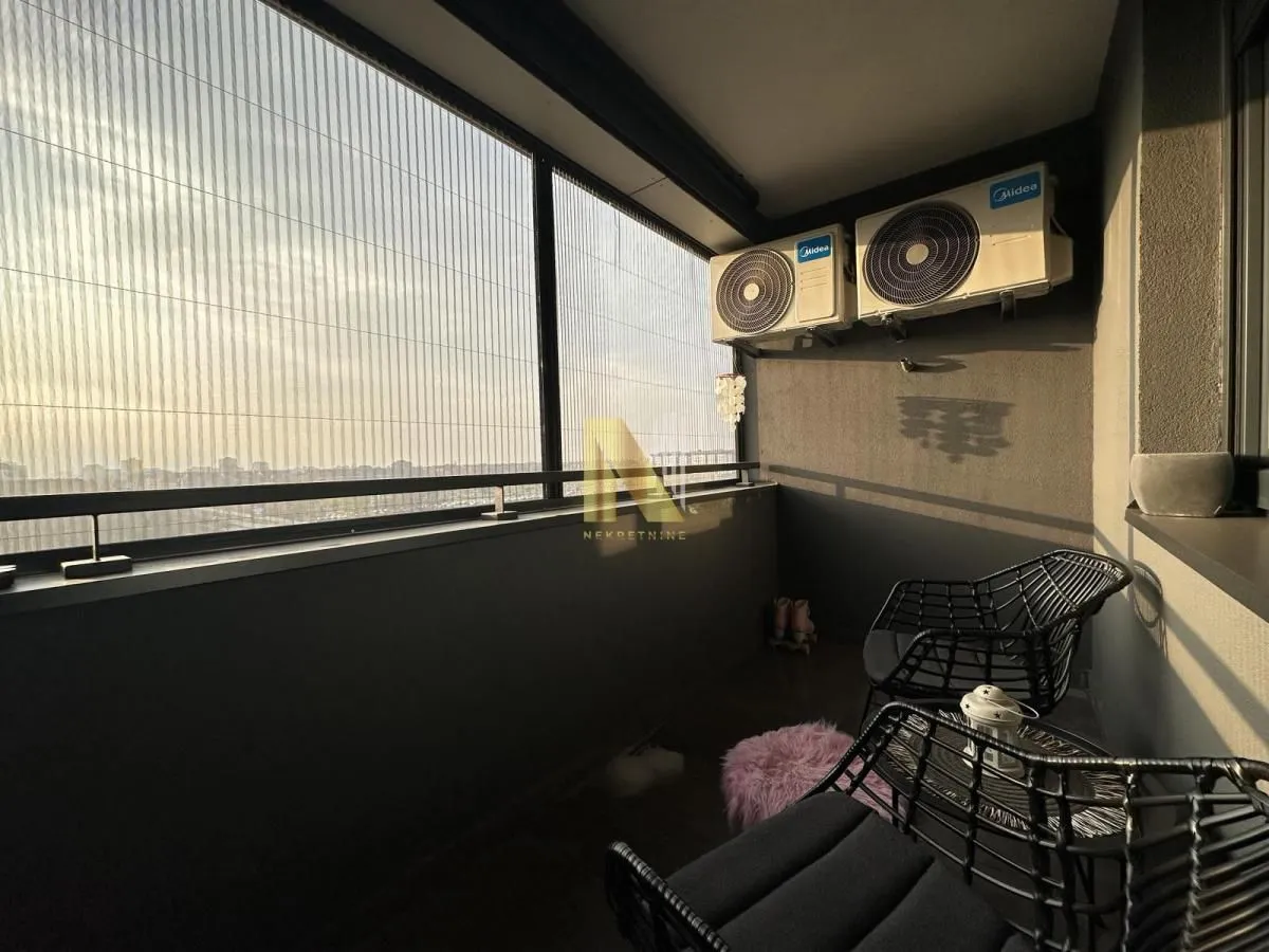 Prodaja, četvorosoban stan, 80m², Nova Detelinara, Novi Sad Sve Podlokacije