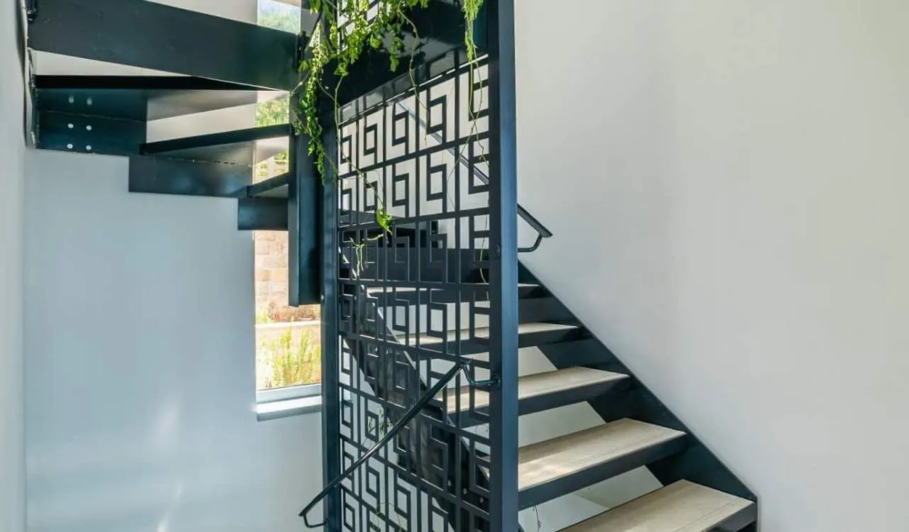 Prodaja, kuća, 231m², Blizikuće, Budva