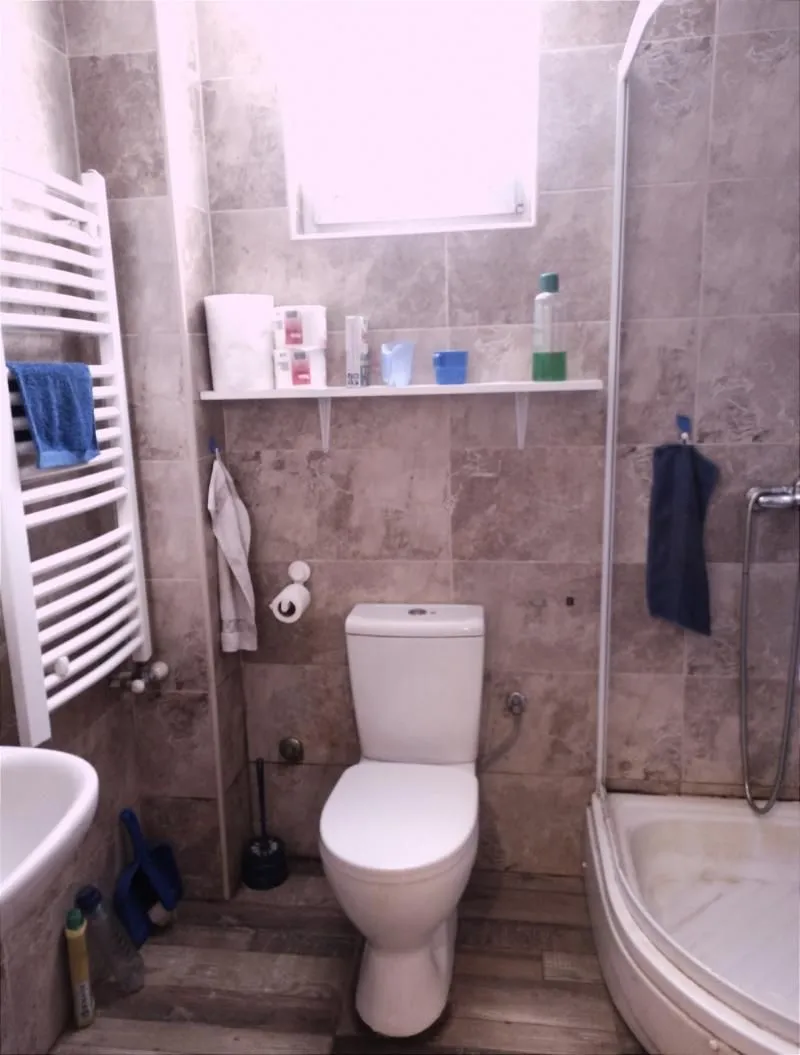Prodaja, dvosoban stan, 42m², Zemun Sve Podlokacije, Beograd