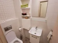 Prodaja, dvosoban stan, 72m², City Kvart, Podgorica - image 7