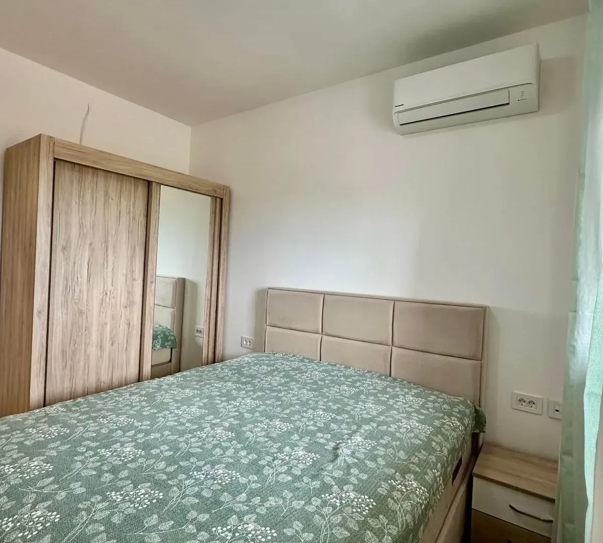 Izdavanje, dvosoban stan, 47m², Stari Aerodrom, Podgorica