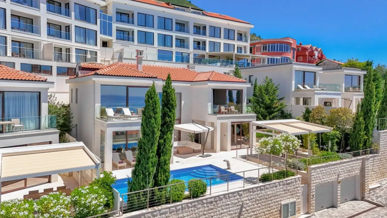 Prodaja, kuća, 279m², Drobni pijesak, Budva