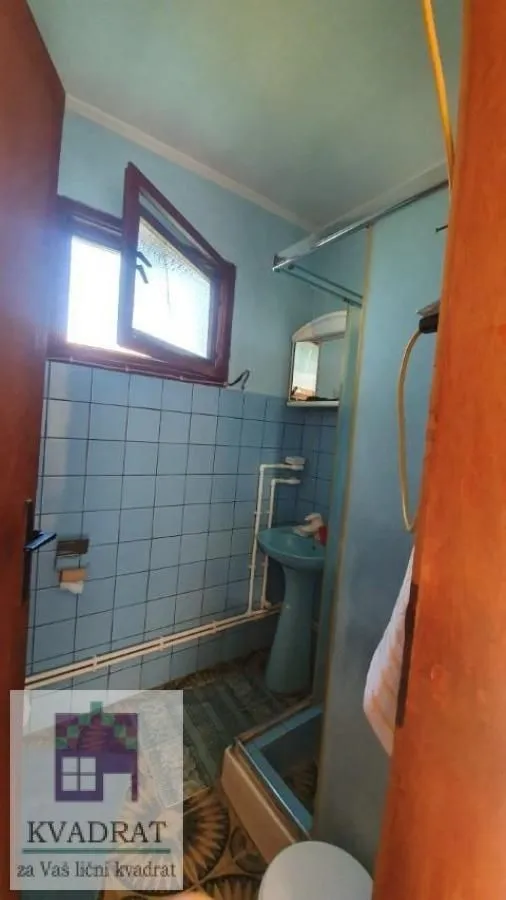 Sale, house, 250m², Lazarevac, Beograd