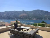 Prodaja, dvosoban stan, 76m², Dobrota, Kotor - image 1