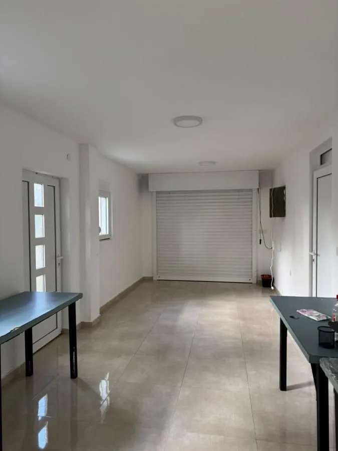 Rent, house, 500m², Stari Aerodrom, Podgorica