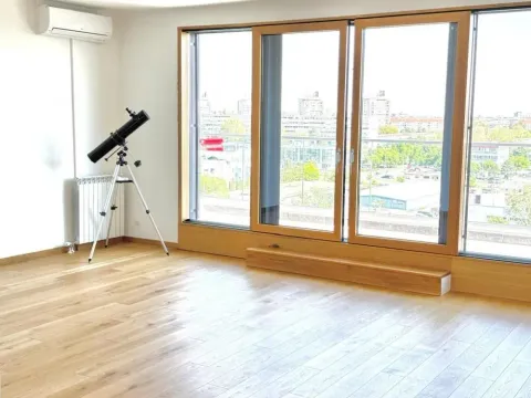 Stan in Novi Beograd Blok 65