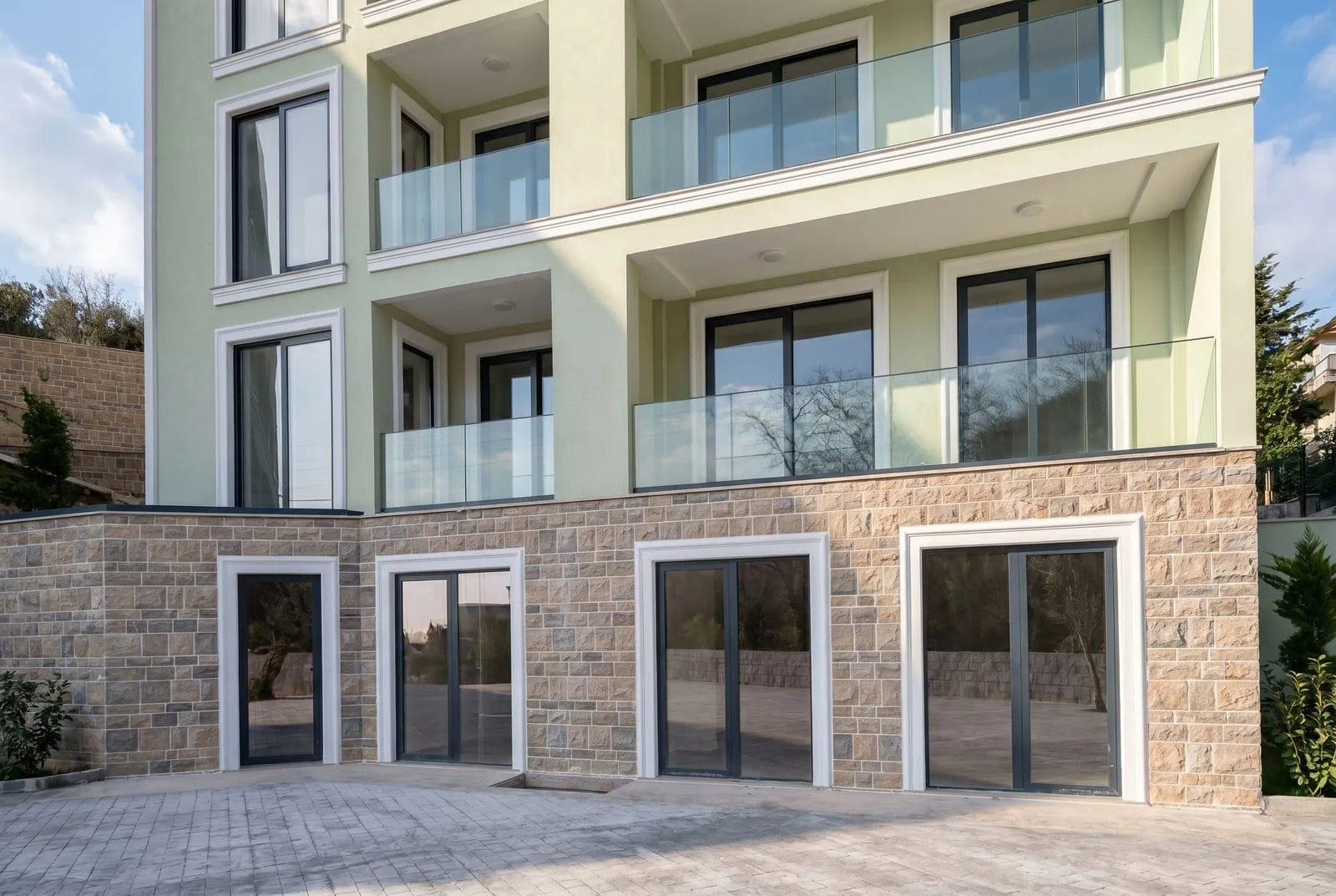 Prodaja, trosoban stan, 93m², Pržno, Budva