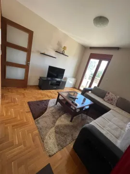 Rent, one bedroom apartment, 59m², Central Point, Podgorica - image 36