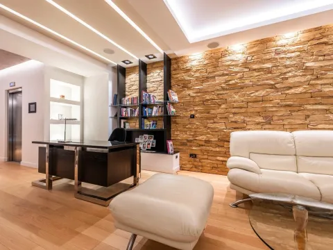 Sale, two bedroom apartment, 107m², Centar, Budva - image 3