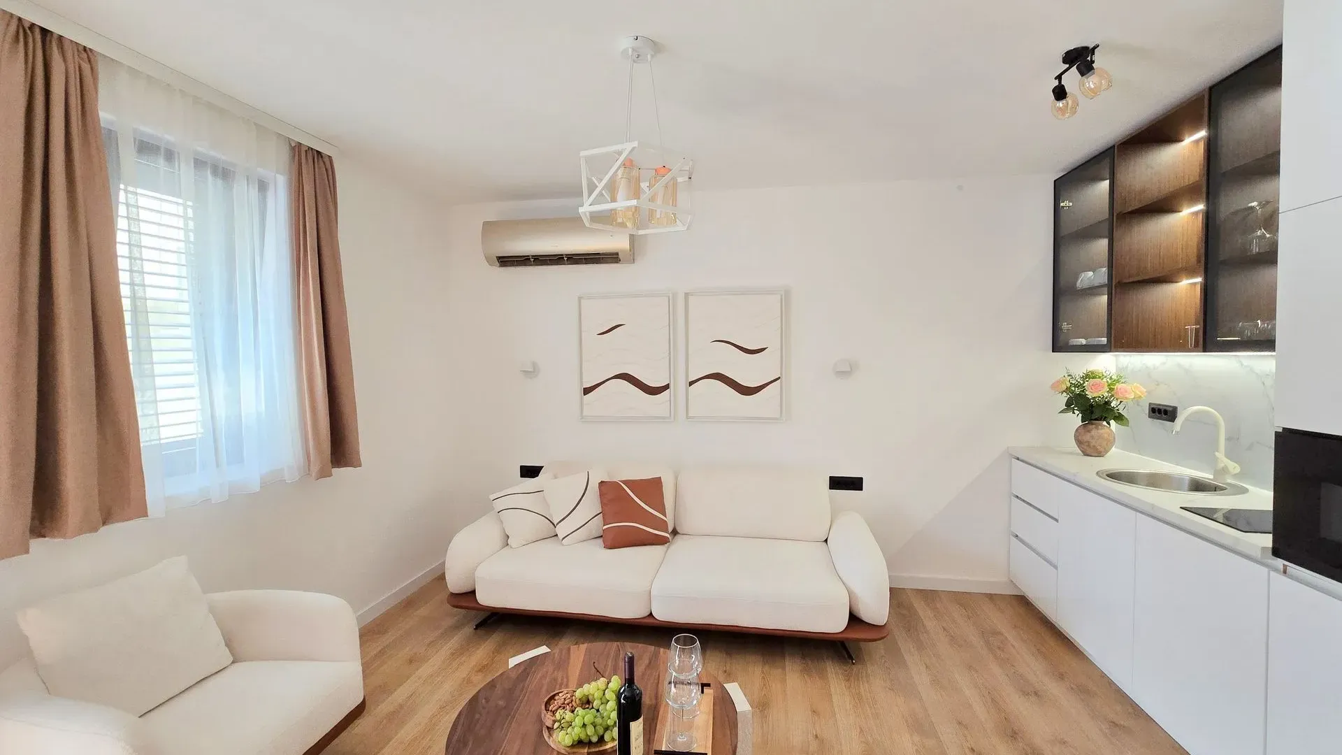 Prodaja, ugostiteljski objekat, 440m², Budva, Crna Gora