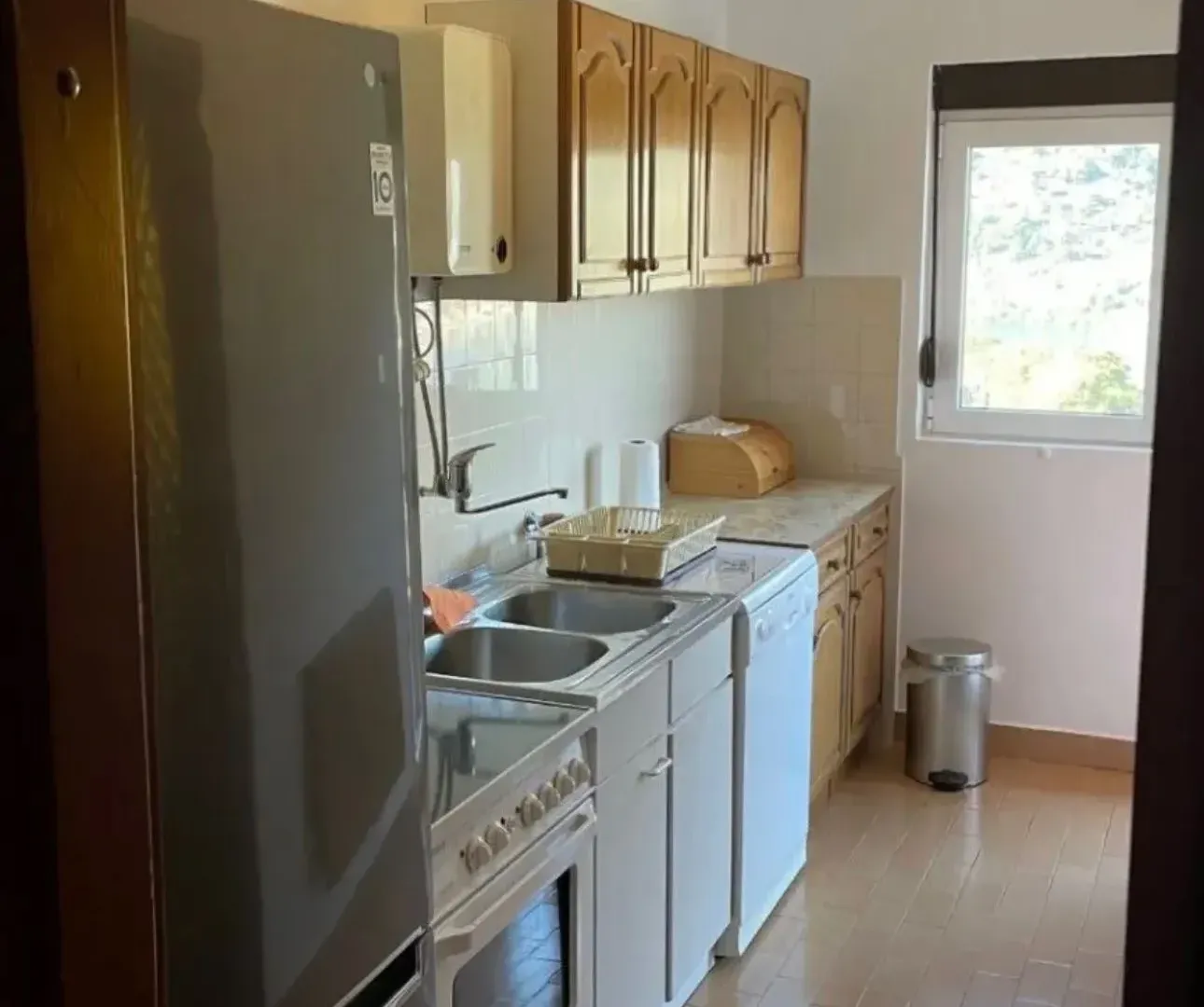 Rent, one bedroom apartment, 60m², Sveta Vrača, Kotor