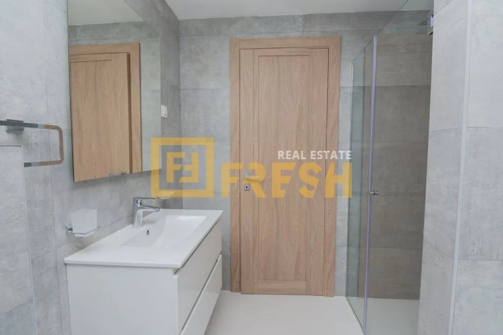 Rent, four bedroom apartment, 127m², Master Kvart, Podgorica