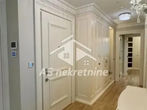 Izdavanje, stan, 215m², Savski Venac, Beograd - image 11