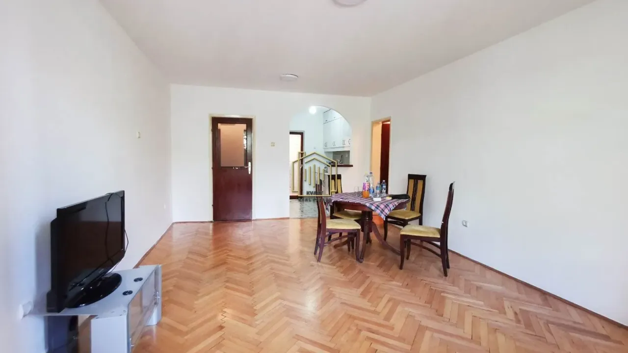 Rent, office space, 49m², Lepa Kata, Podgorica