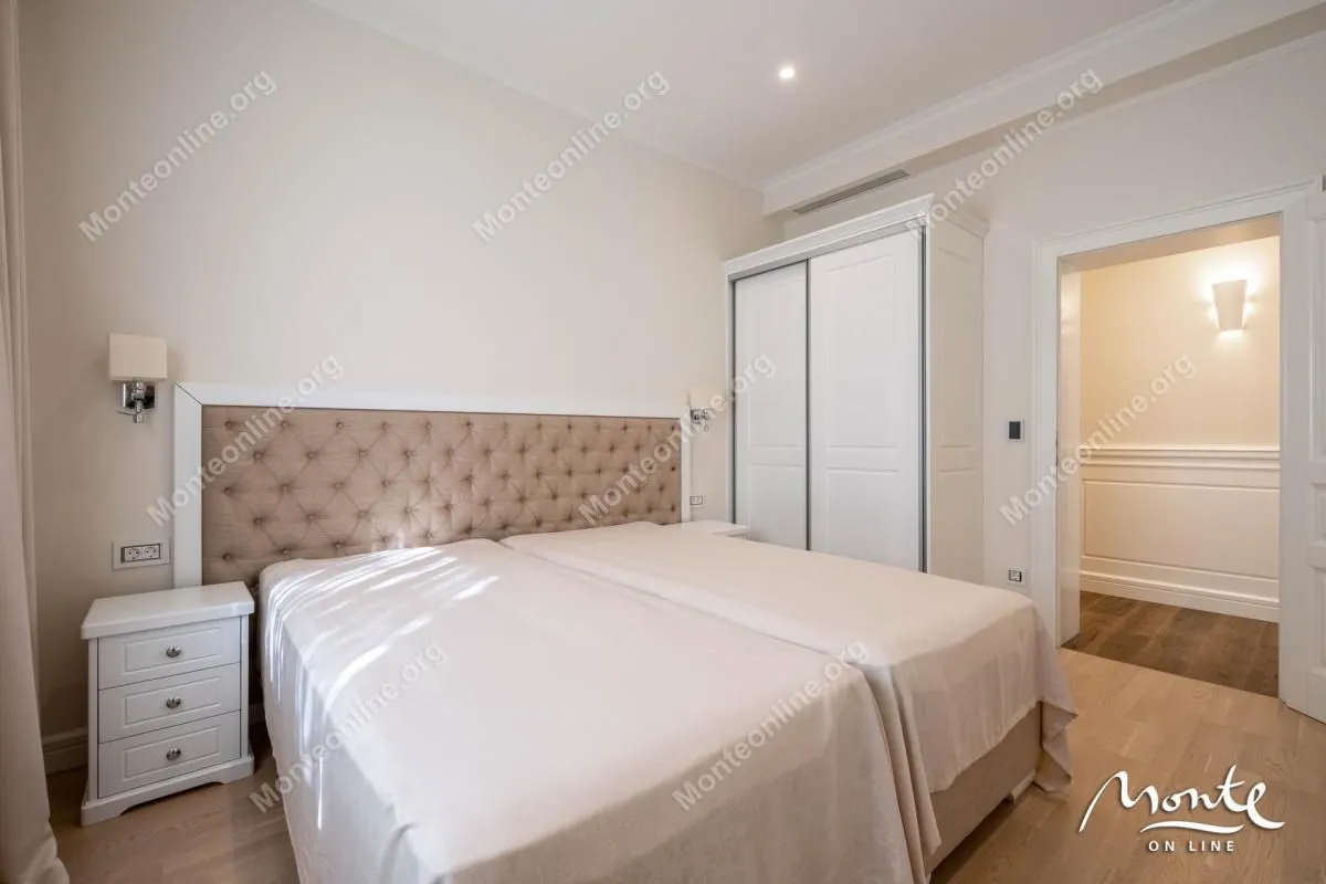 Prodaja, kuća, 560m², Tivat, Crna Gora
