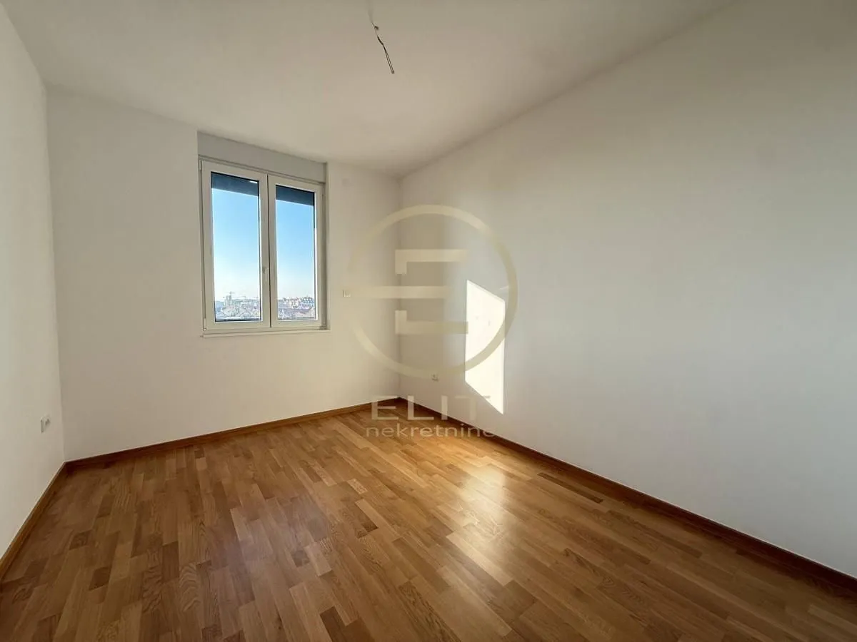 Prodaja, stan, 61m², Bulevar patrijarha Pavla, Novi Sad Sve Podlokacije