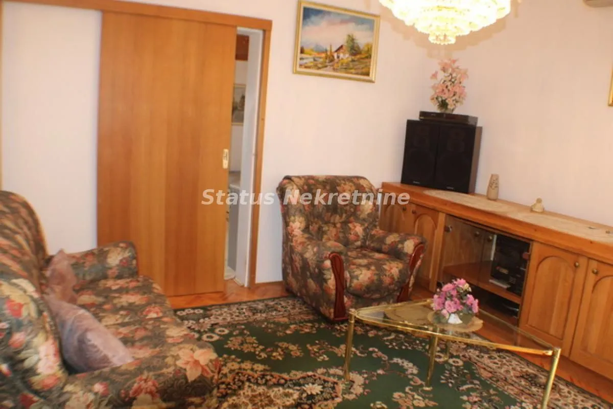 Rent, house, 100m², Rakovac, Novi Sad Sve Podlokacije