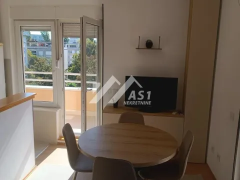 Izdavanje, stan, 41m², Grbavica, Novi Sad Sve Podlokacije - image 2