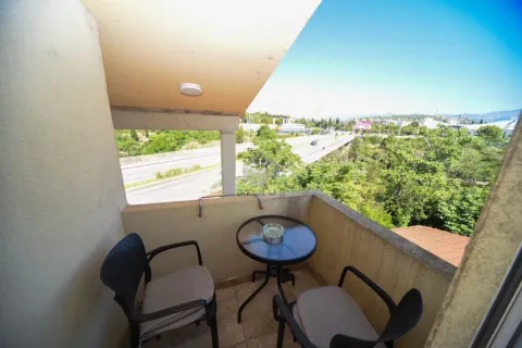Rent, one bedroom apartment, 30m², Stara Varoš, Podgorica - image 6
