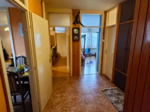 Prodaja, trosoban stan, 74m², Zrenjanin Okolina, Zrenjanin - image 4