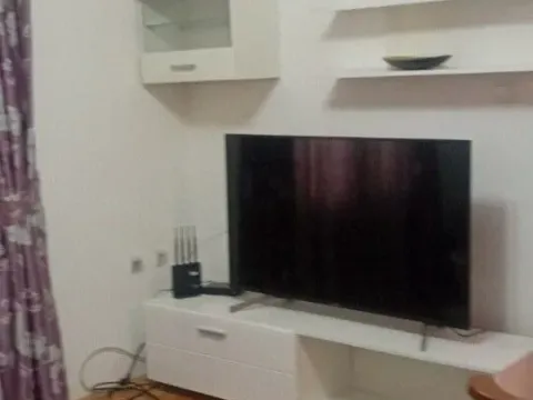 Izdavanje, kuća, 75m², Zlatica, Podgorica - image 6