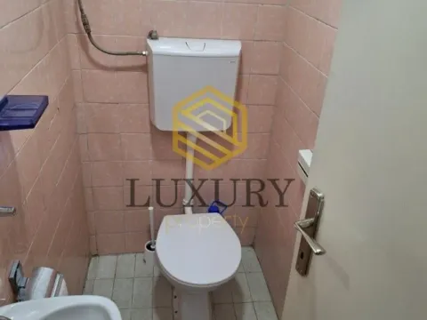 Prodaja, dvosoban stan, 71m², Tuški Put, Podgorica - image 4