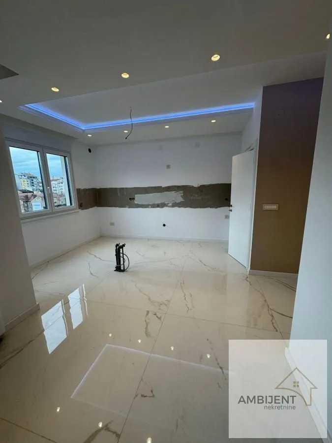 Prodaja, stan, 162m², Bulbulder, Zvezdara Sve Podlokacije