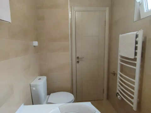 Prodaja, dvosoban stan, 64m², Njivice, Herceg Novi - image 16