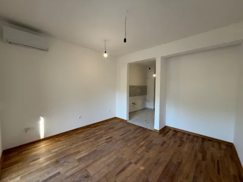 Sale, studio apartment, 25m², Lazi, Budva - image 3