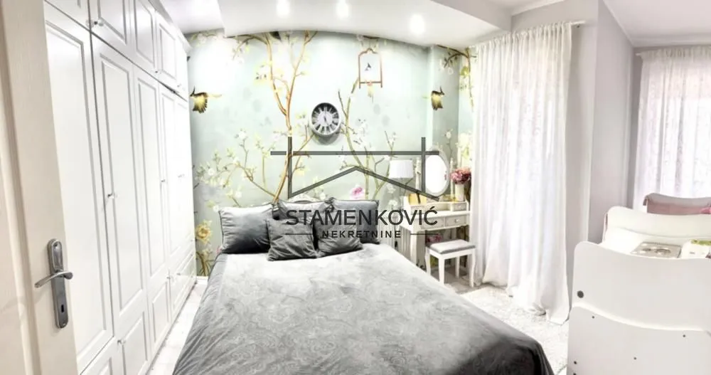 Prodaja, trosoban stan, 70m², Rotkvarija, Novi Sad Sve Podlokacije
