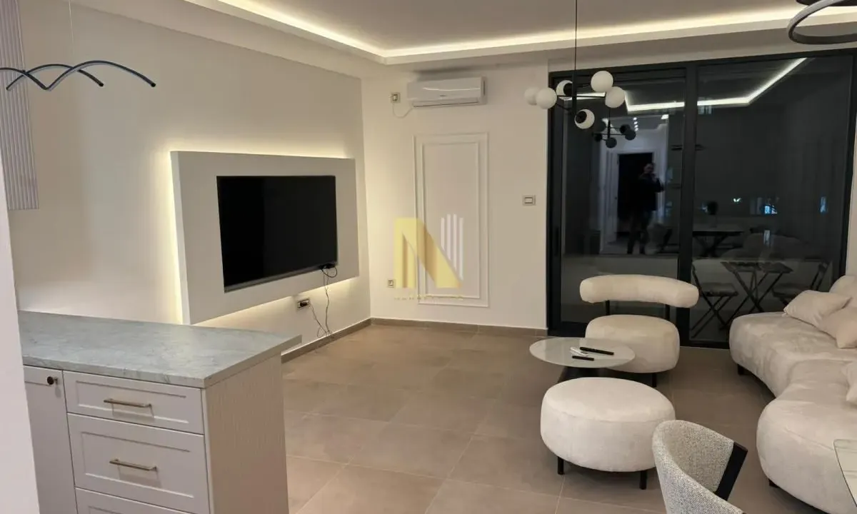 Rent, three bedroom apartment, 73m², Centar, Novi Sad