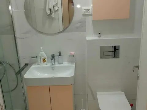 Izdavanje, jednosoban stan, 49m², Central Point, Podgorica - image 18