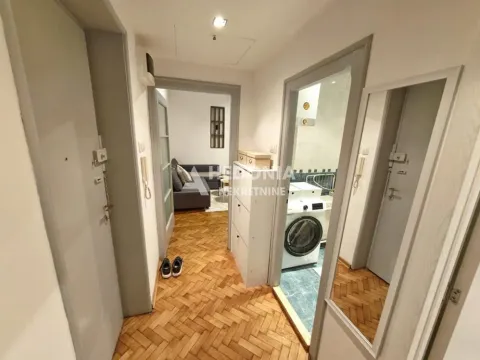 Prodaja, jednosoban stan, 33m², Vračar Hram, Vračar Sve Podlokacije - image 7