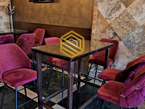 Rent, office space, 130m², Stari Aerodrom, Podgorica - image 3