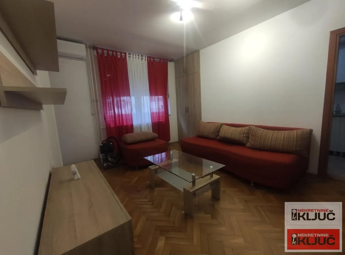 Izdavanje, jednosoban stan, 43m², Podbara, Novi Sad Sve Podlokacije