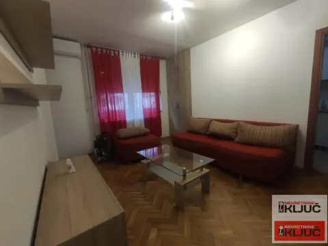 Izdavanje, jednosoban stan, 43m², Podbara, Novi Sad Sve Podlokacije - image 1