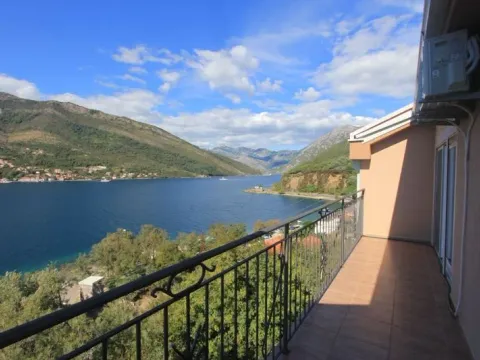Prodaja, kuća, 170m², Lepetani, Tivat - image 11