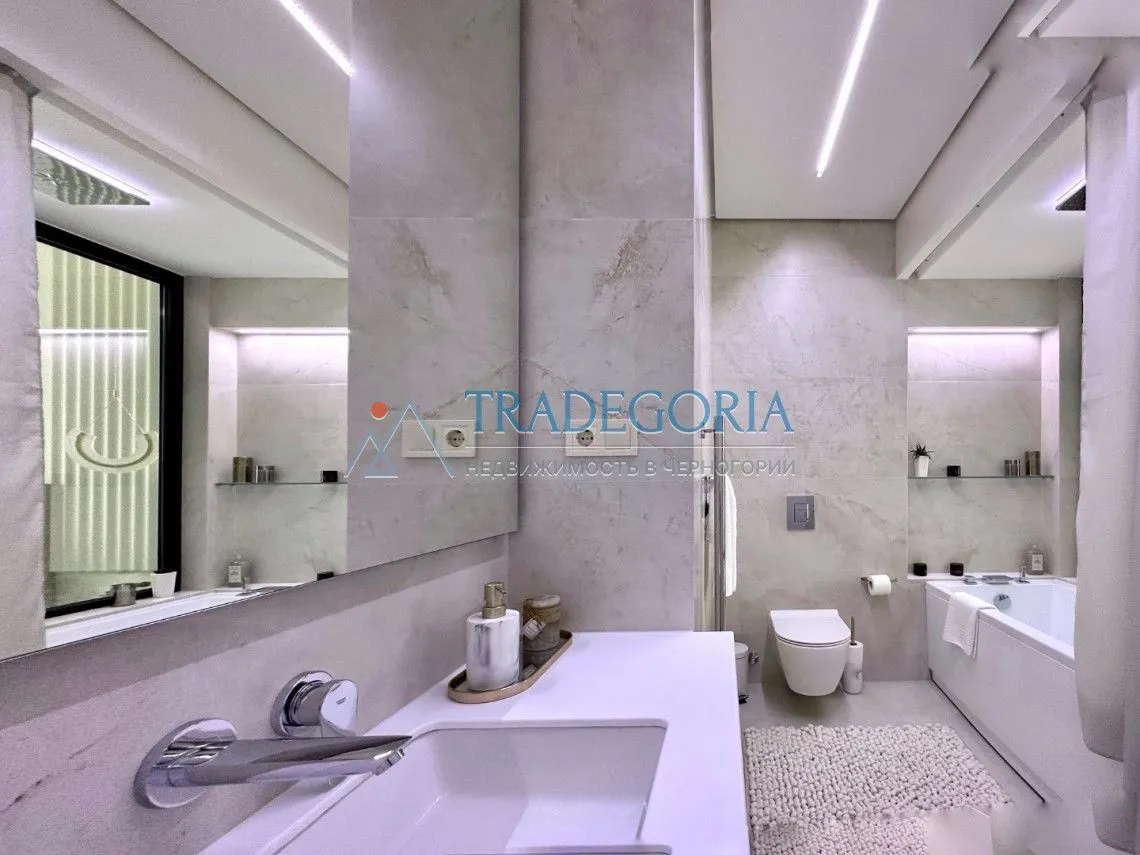 Prodaja, dvosoban stan, 95m², Bečići, Budva