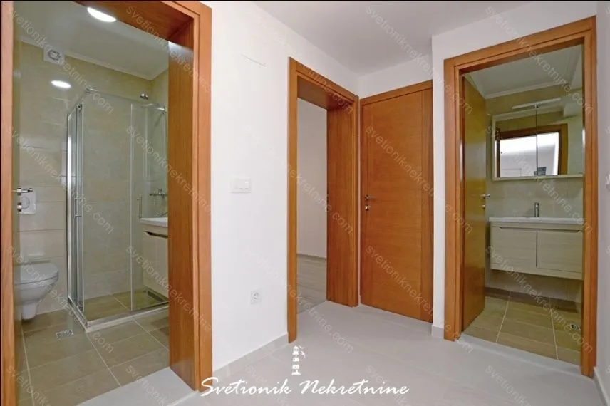 Prodaja, trosoban stan, 115m², Igalo, Herceg Novi