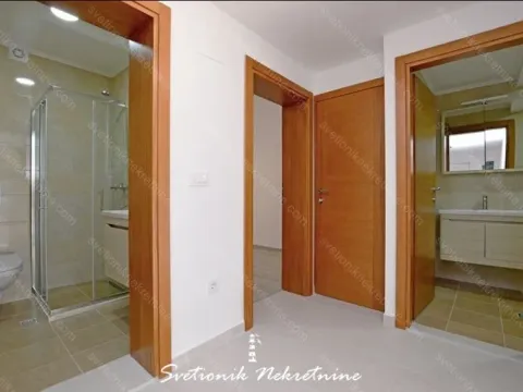 Sale, three bedroom apartment, 115m², Igalo, Herceg Novi - image 9