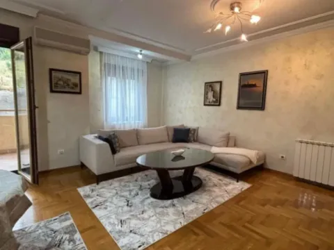 Izdavanje, dvosoban stan, 95m², Vezirov Most, Podgorica - image 8