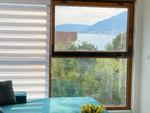 Rent, one bedroom apartment, 50m², Donja Lastva, Tivat - image 8